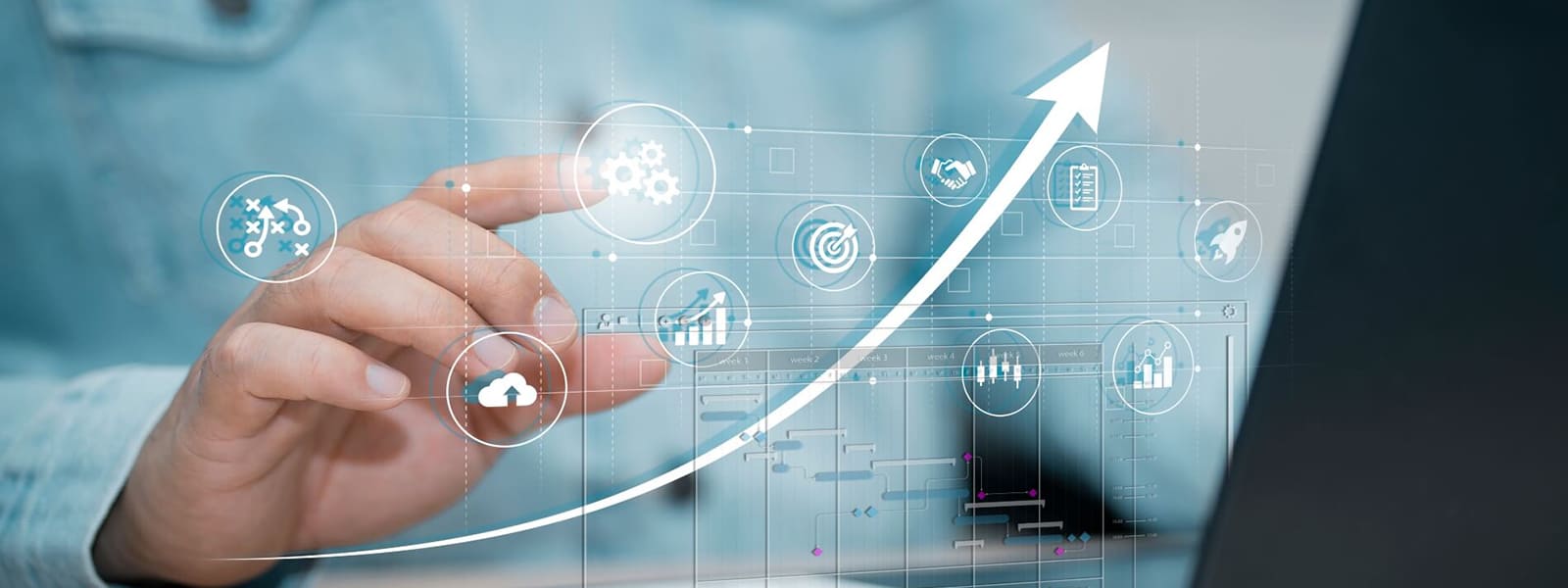 Leveraging IT Services for Smarter Business Decisions